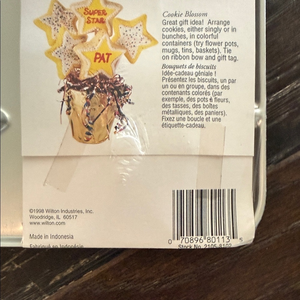 Wilton Star Cookie Treat Pan - Silver - Picture 3 of 3